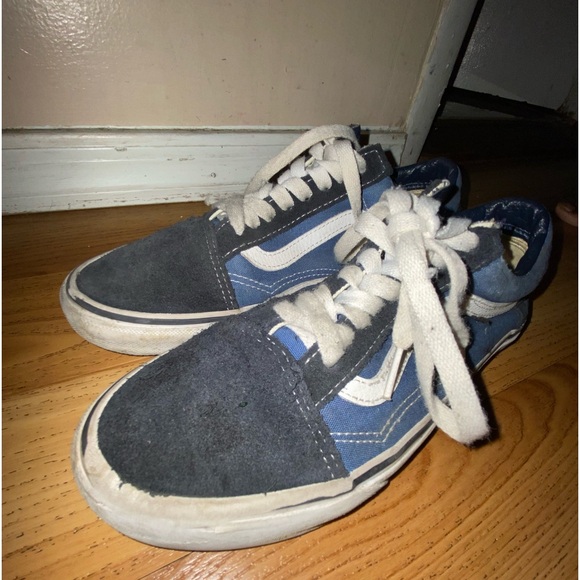 Vans Old Skool Shoe - Picture 8 of 10